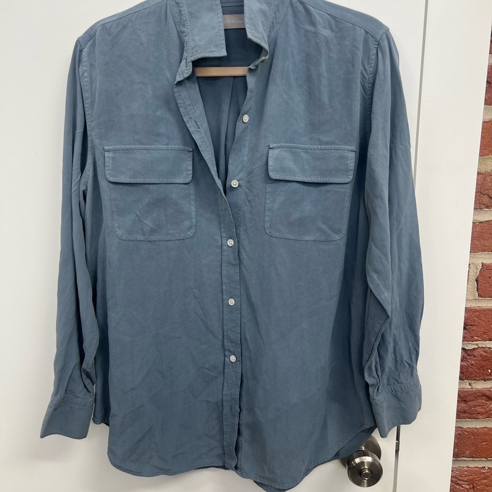 Everlane Washable Silk Utility Shirt | Greyblue - Picture 2 of 5